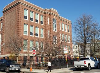 EdVestors Awards $100,000 School on the Move Prize to the James Otis Elementary School in East Boston East Boston James Otis School