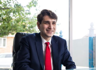 D’Ambrosio announces senior campaign staff