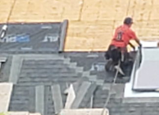 Massachusetts U-rate drops to 4.1; state economy adds 10,500 in April Roof Workers Stock Photographs EastBoston.com