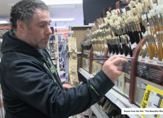 “The Beautiful Worlds of David Riley” screened at GlobeDocs Film Festival 2022 David Riley is an East Boston artist