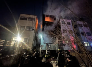 Saratoga Street fire displaces 33 residents